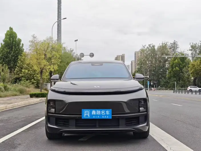 Li Auto L8 2024 Model Pro Edition
