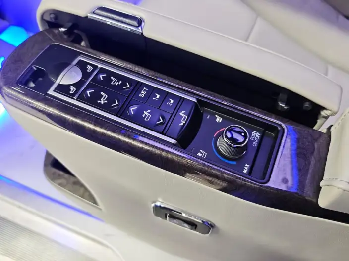 Buick GL8 2023 Model ES Luzun 2.0T Comfort Model – фото 8