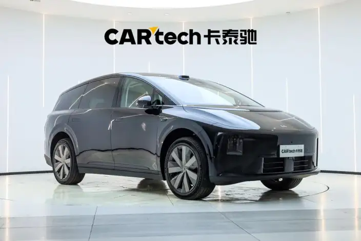 Li Auto i8 2025 Model Standard Edition