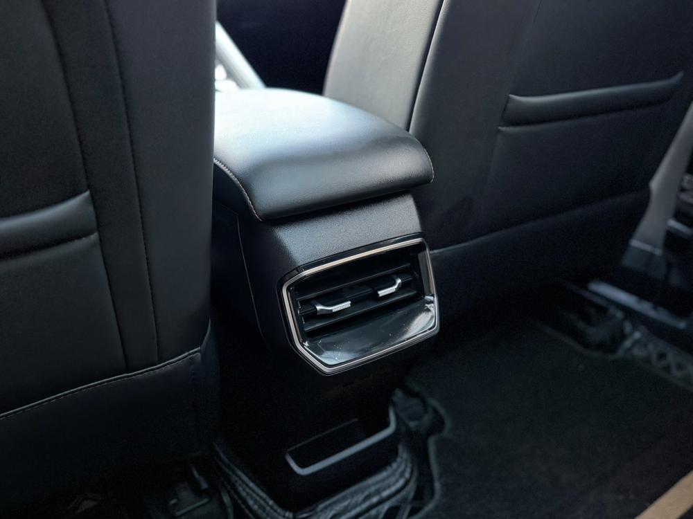 Roewe RX5 2023 Superior – фото 11