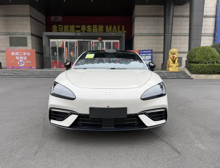 Geely TT 2026 Model 640 Rear Drive Flagship