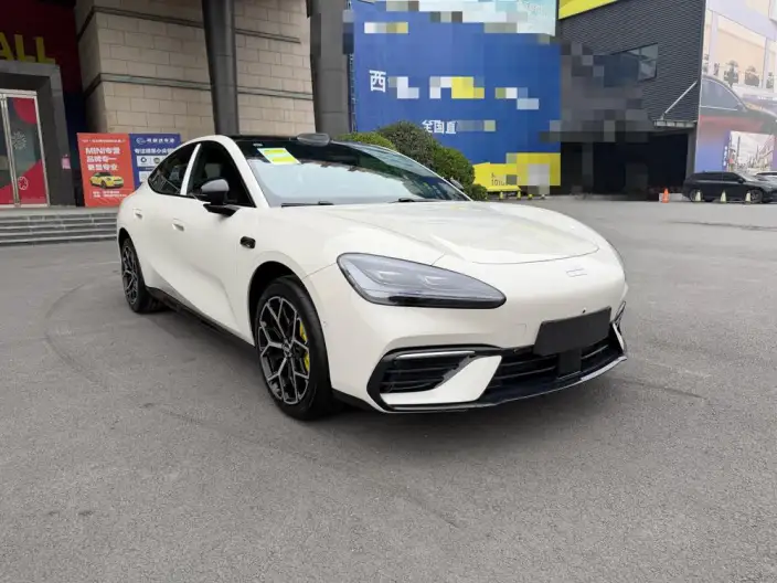 Geely TT 2026 Model 640 Rear Drive Flagship