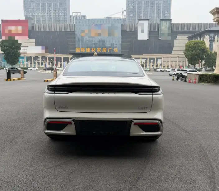 Geely TT 2026 Model 640 Rear Drive Flagship – фото 6