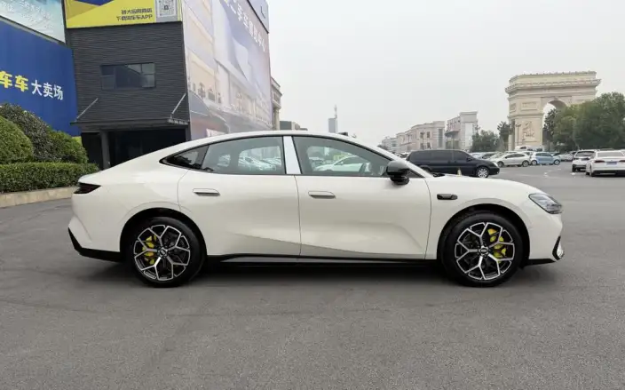 Geely TT 2026 Model 640 Rear Drive Flagship – фото 8