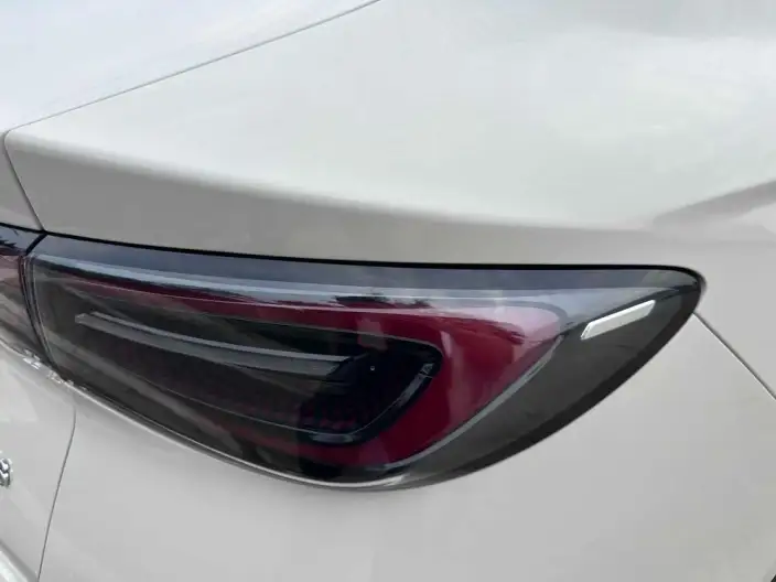 BYD Seal 06 DM 2024 Model DM-i 80KM Luxury Model – фото 6