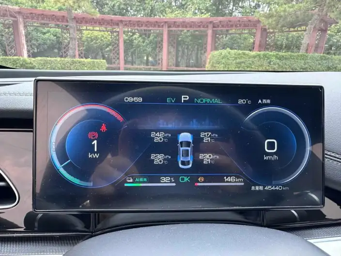 BYD Seal 06 DM 2024 Model DM-i 80KM Luxury Model – фото 8