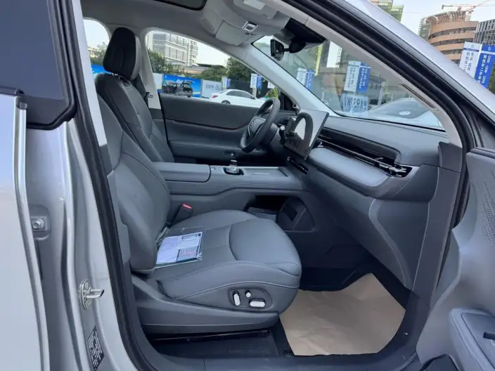 XPeng G6 2026 Model EV 625 Max Ultimate Edition – фото 9