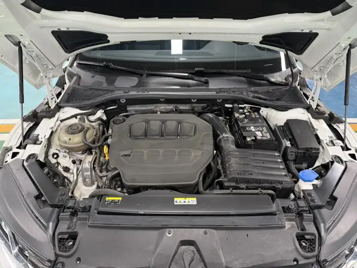 Volkswagen CC 2024 Model 380TSI Eye-catching version – фото 10