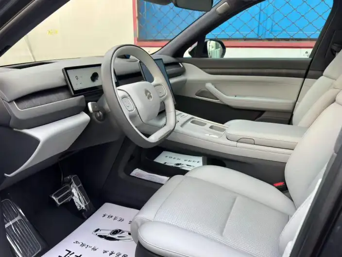 NIO ES8 2023 Model 75kWh – фото 9