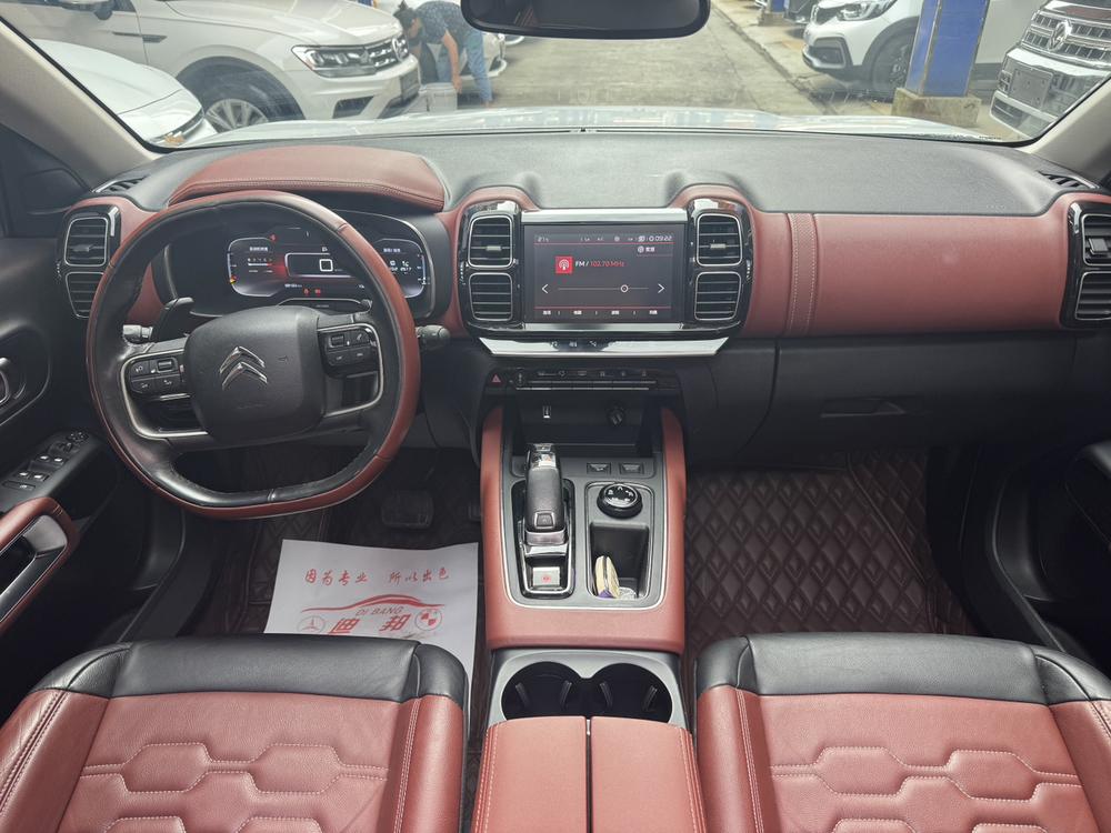 C5 Aircross 2017 модификация 380THP Luxury – фото 6