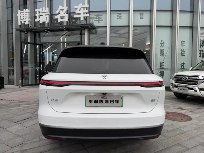 NIO ES8 2024 Model 75kWh – фото 5