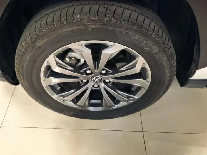 Toyota RAV4 2024 Model 2.0L CVT 2WD Urban Edition – фото 5
