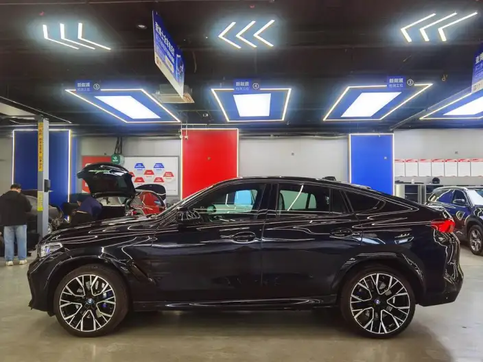 BMW X6 M 2021 Model X6 M – фото 3