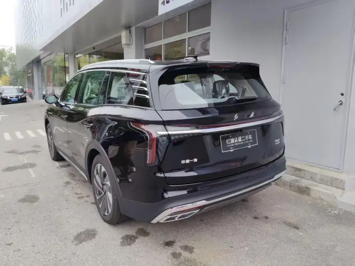 Hongqi HS7 PHEV 2025 Model 2.0T 2WD Flag Xiang Edition 7 seat – фото 5