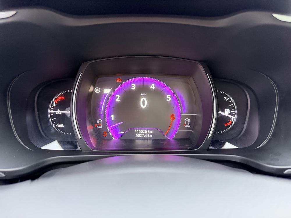 Renault Koleos 2016 2.0L FWD Luxury – фото 15