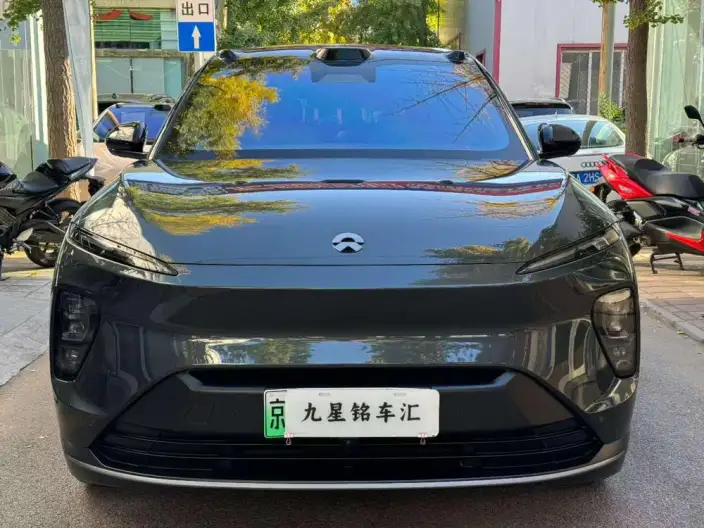 NIO ES8 2023 Model 100kWh