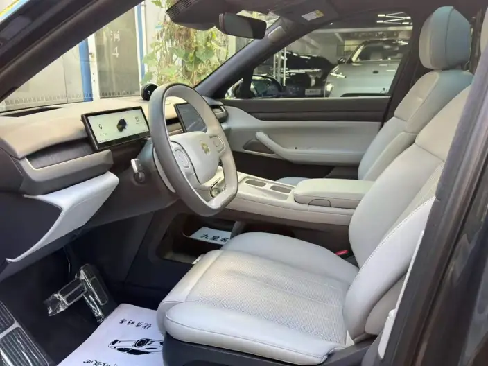 NIO ES8 2023 Model 100kWh – фото 8
