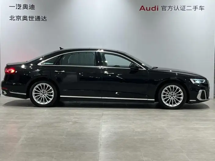 Audi A8 2023 Model A8L 45 TFSI quattro Luxury Model – фото 5