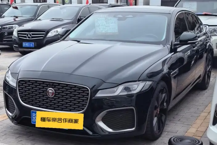 Jaguar XFL 2024 Model 2.0T P250 2WD Exclusive Deluxe Edition