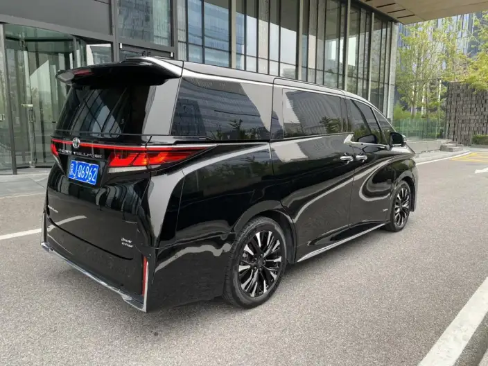 Vellfire 2023 Model Toyota Crown 2.5L Intelligent Hybrid 4WD Supreme Edition – фото 6