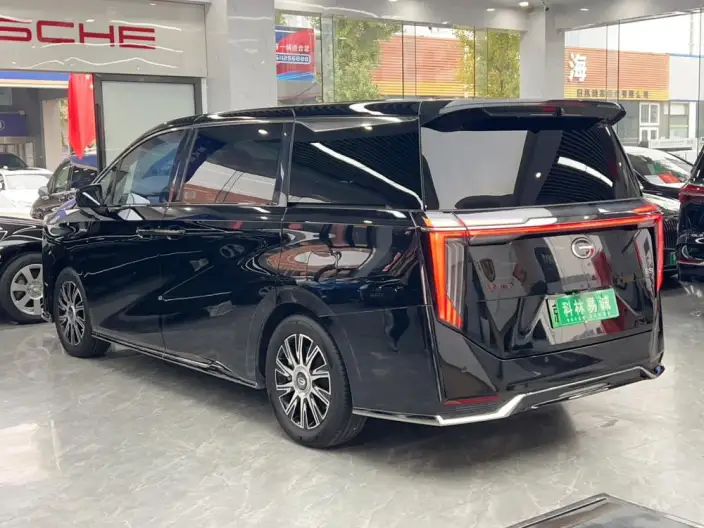 GAC Trumpchi E9 PHEV 2023 Model 2.0TM MAX – фото 5
