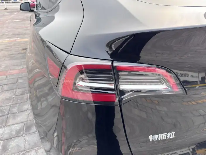Model Y 2022 Model Rear-wheel drive version – фото 9