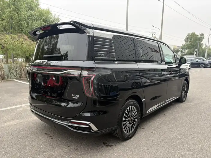 HONGQI HQ9 PHEV 2026 Model 4WD Deluxe Edition – фото 5