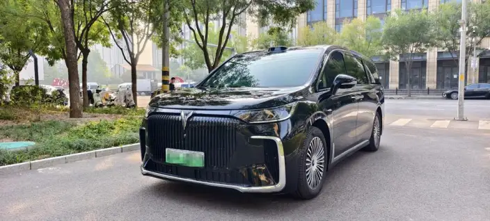 VOYAH Dreamer PHEV 2026 Model Champion Edition
