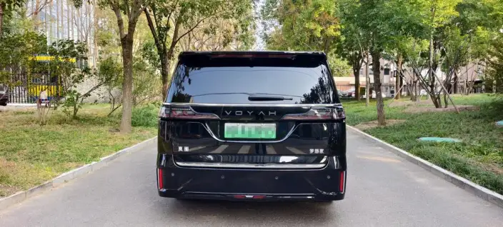 VOYAH Dreamer PHEV 2026 Model Champion Edition – фото 5