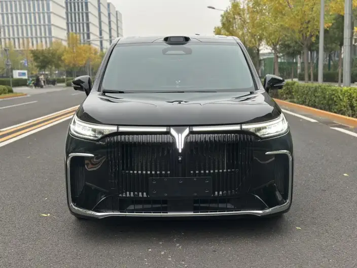 VOYAH Dreamer PHEV 2027 Model Champion Edition