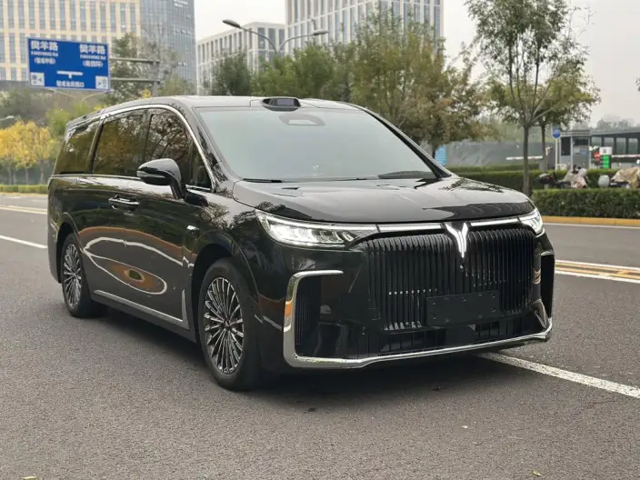 VOYAH Dreamer PHEV 2027 Model Champion Edition