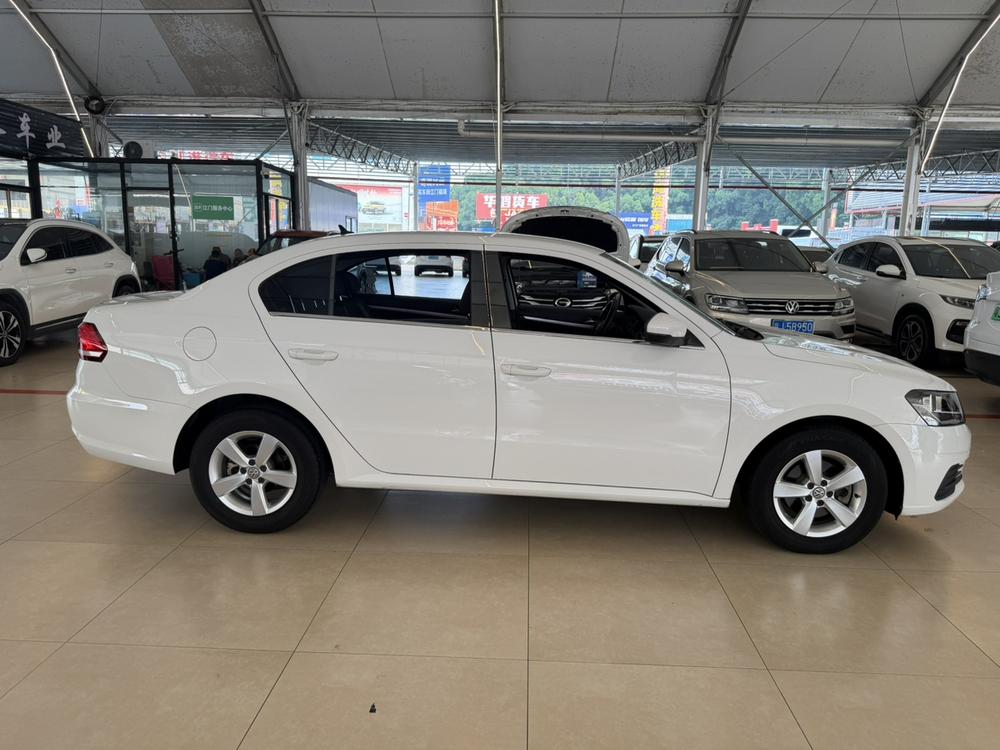Volkswagen Lavida 2021 1.5L Automatic Style Edition – фото 8