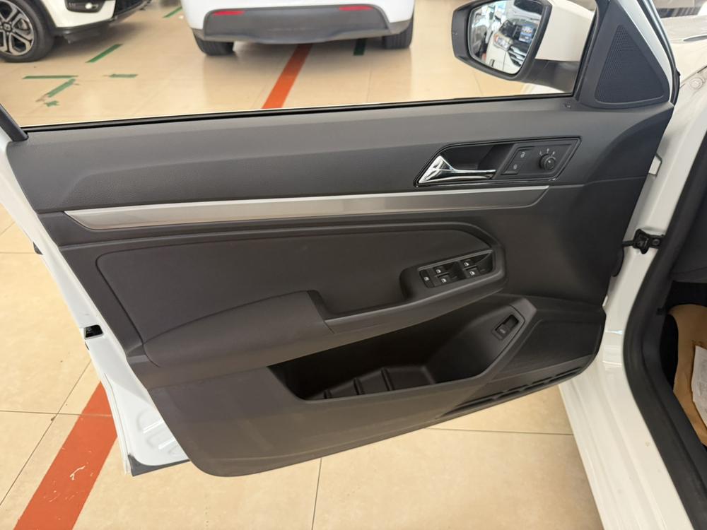 Volkswagen Lavida 2021 1.5L Automatic Style Edition – фото 14