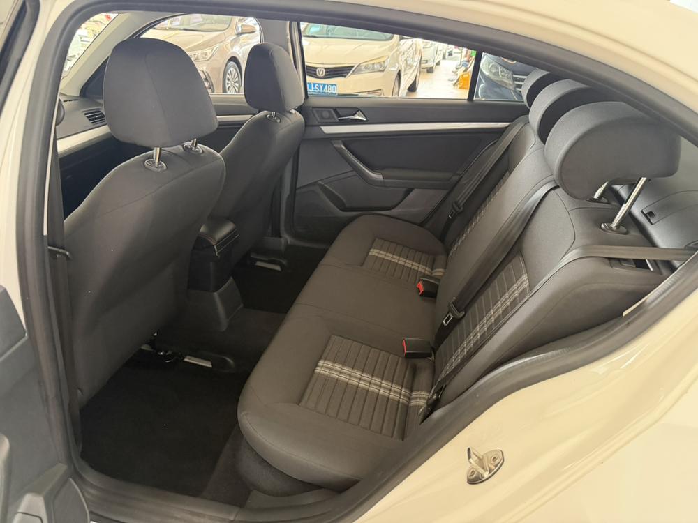 Volkswagen Lavida 2021 1.5L Automatic Style Edition – фото 19