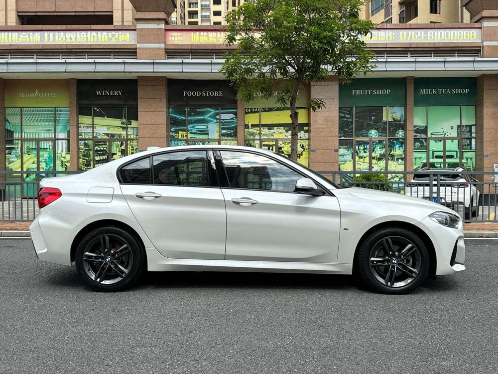 BMW 1 Series 2019 118i M Sport Package – фото 8