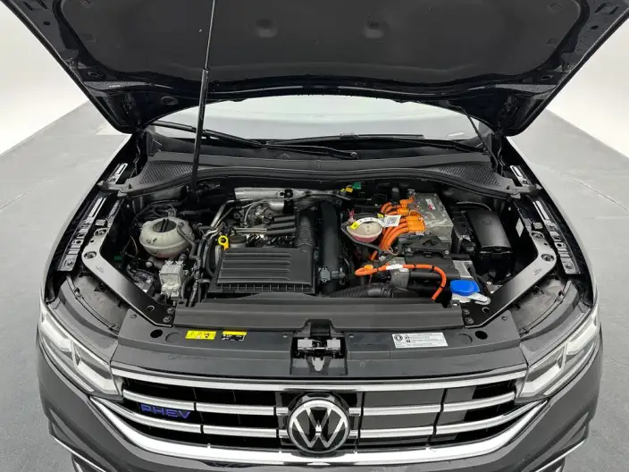 Volkswagen Tiguan L PHEV 2023 Model 430PHEV Plug-in hybrid Ultimate Edition – фото 10