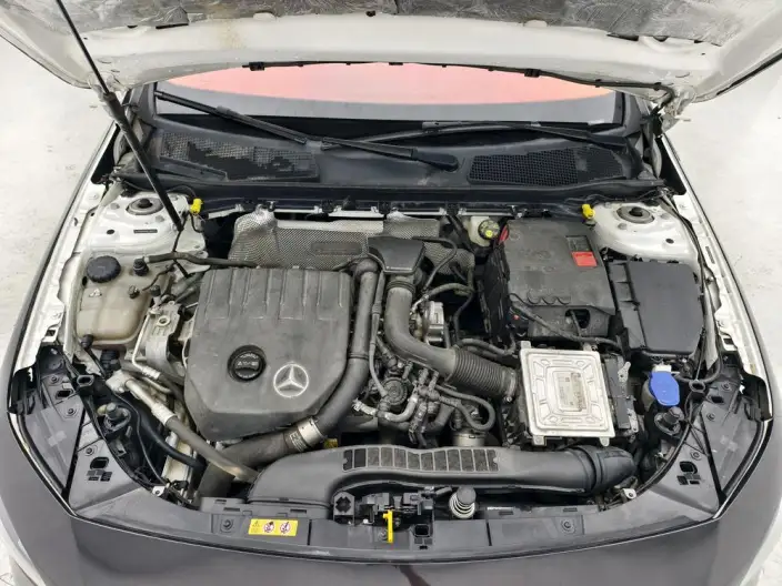 Mercedes-Benz A-class 2022 Model Facelift A 180 L Sports sedan – фото 10