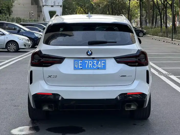 BMW X3 2022 Model xDrive30i Leading Model M Night Set – фото 4