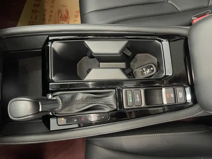 Honda INSPIRE 2023 Model 260TURBO Exquisite Edition – фото 9
