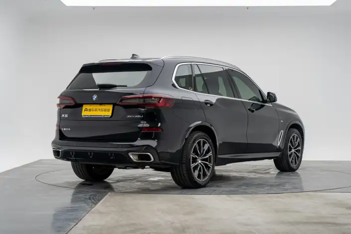 BMW X5 2022 Model Facelift xDrive 30Li Exclusive Model M Sports Set – фото 7