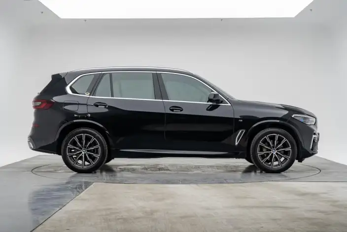 BMW X5 2022 Model Facelift xDrive 30Li Exclusive Model M Sports Set – фото 8