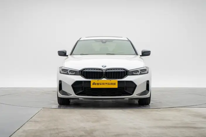 BMW 3 Series 2023 Model 325i M Sports Night Set