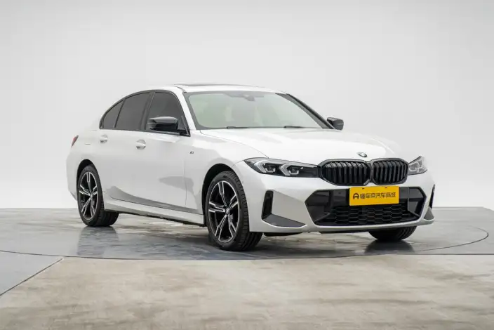 BMW 3 Series 2023 Model 325i M Sports Night Set