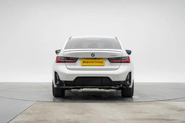 BMW 3 Series 2023 Model 325i M Sports Night Set – фото 6