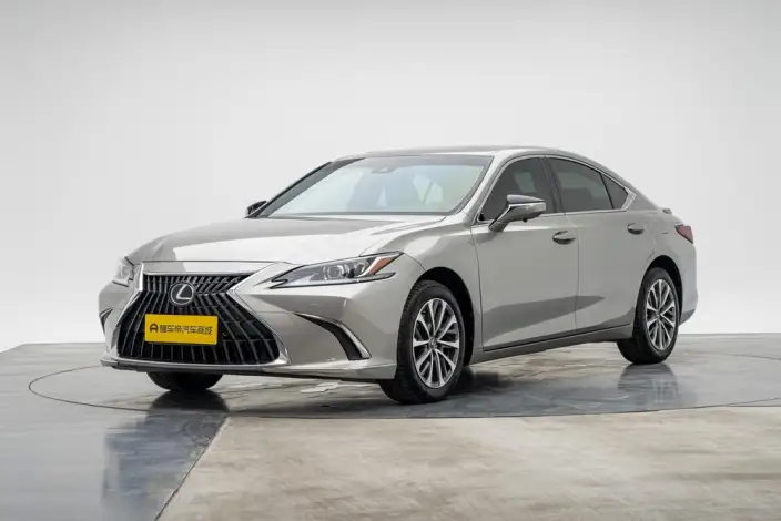 Lexus ES 2024 Model 200 Premium