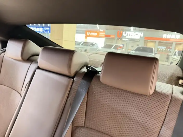 Lexus ES 2025 Model 200 Premium – фото 6
