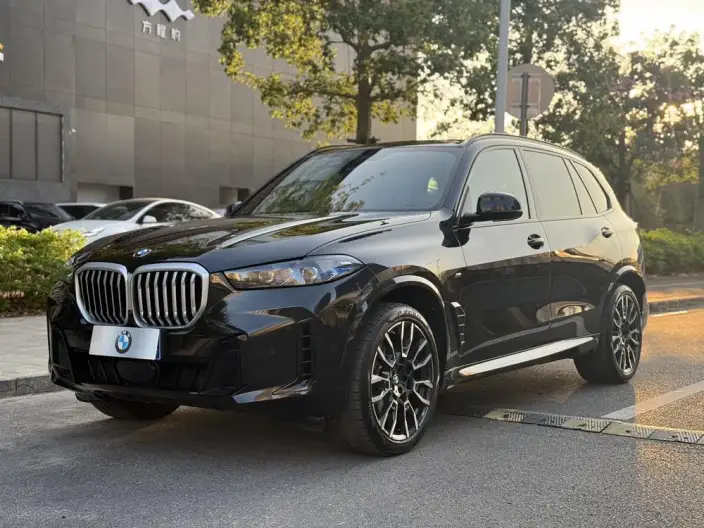 BMW X5 2025 Model xDrive40Li M Sports Night Set