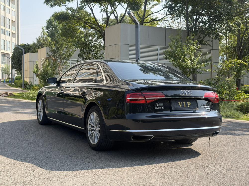 Audi A8 2014 модификация A8L 45 TFSI quattro Comfort – фото 5