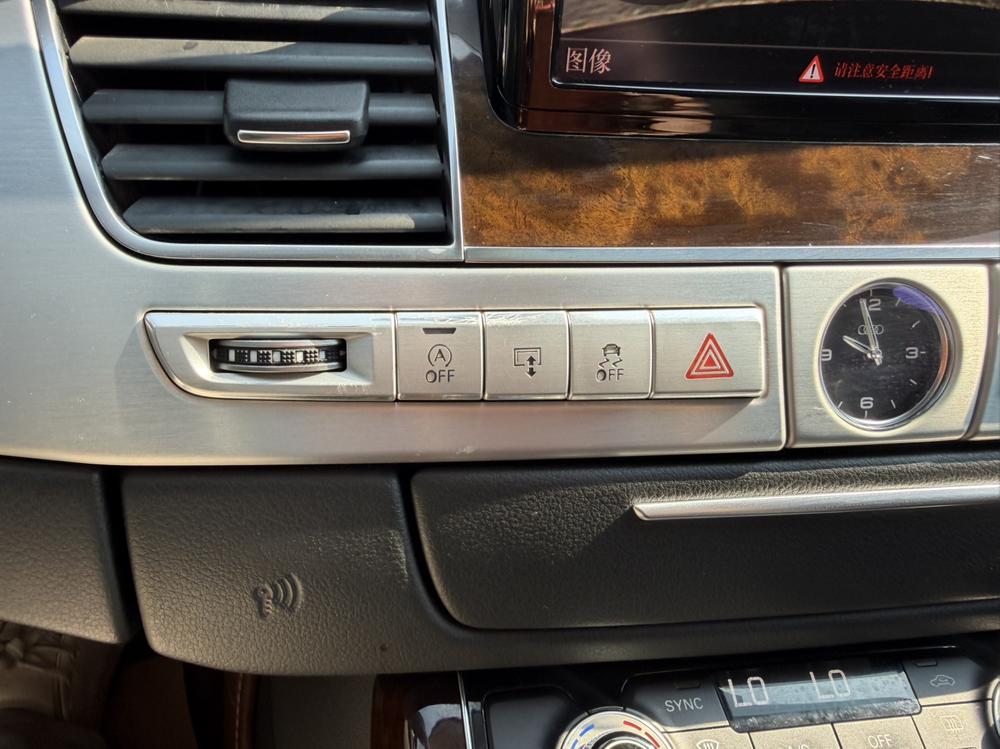 Audi A8 2014 модификация A8L 45 TFSI quattro Comfort – фото 9