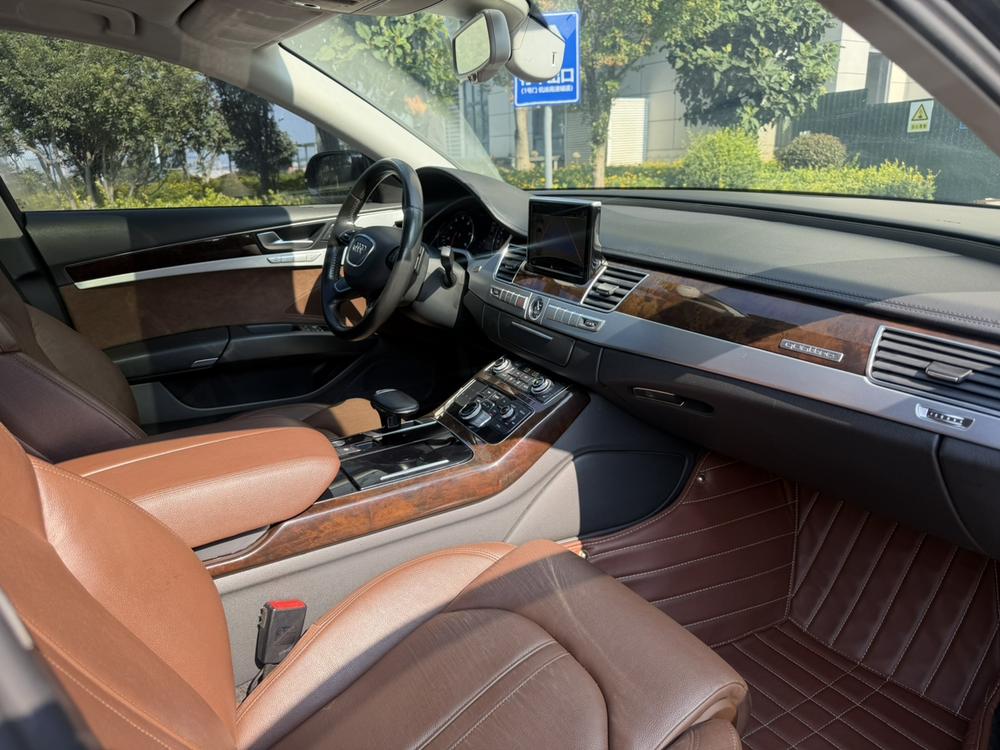 Audi A8 2014 модификация A8L 45 TFSI quattro Comfort – фото 18